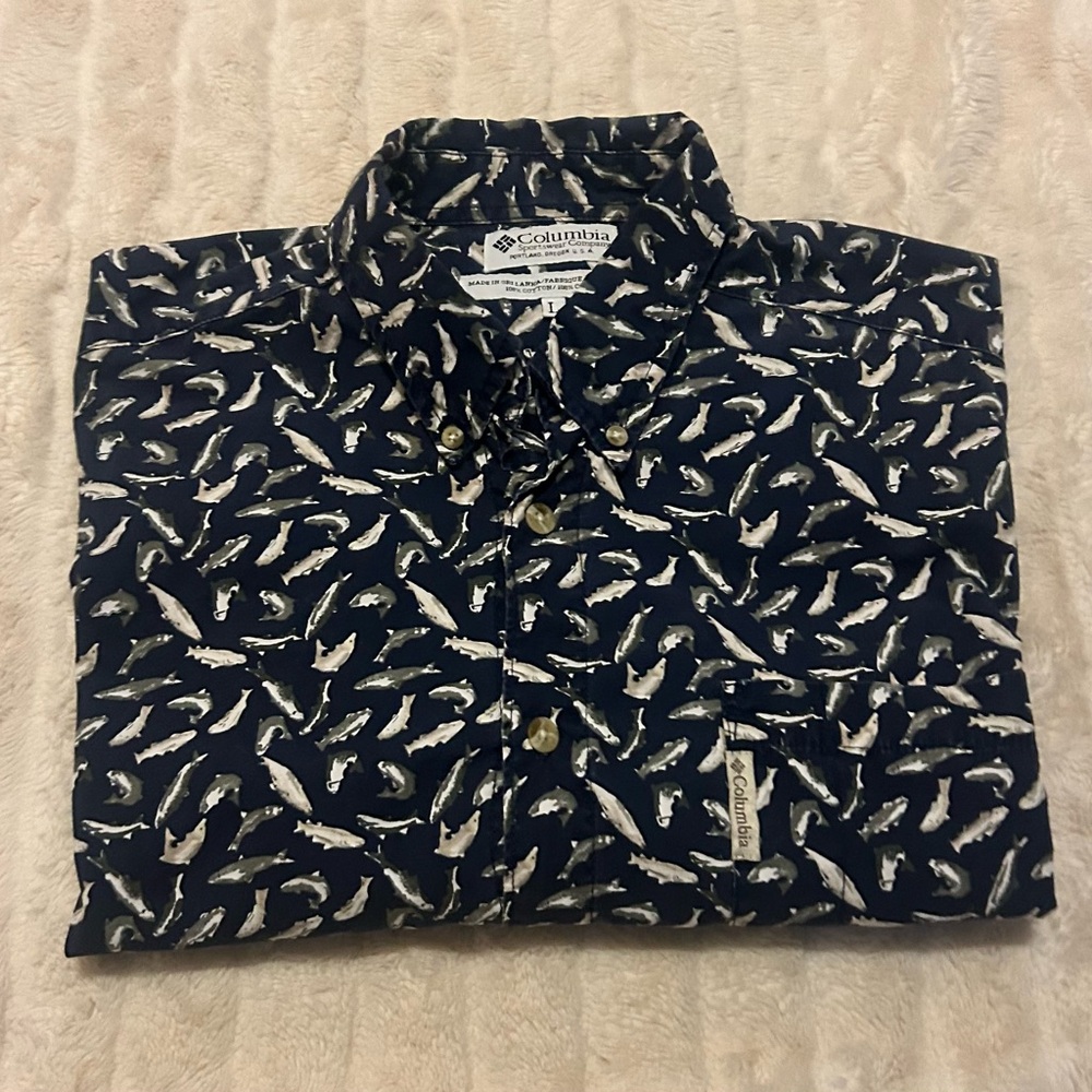 Columbia Men's Dark Blue Shirt with Fish Pattern